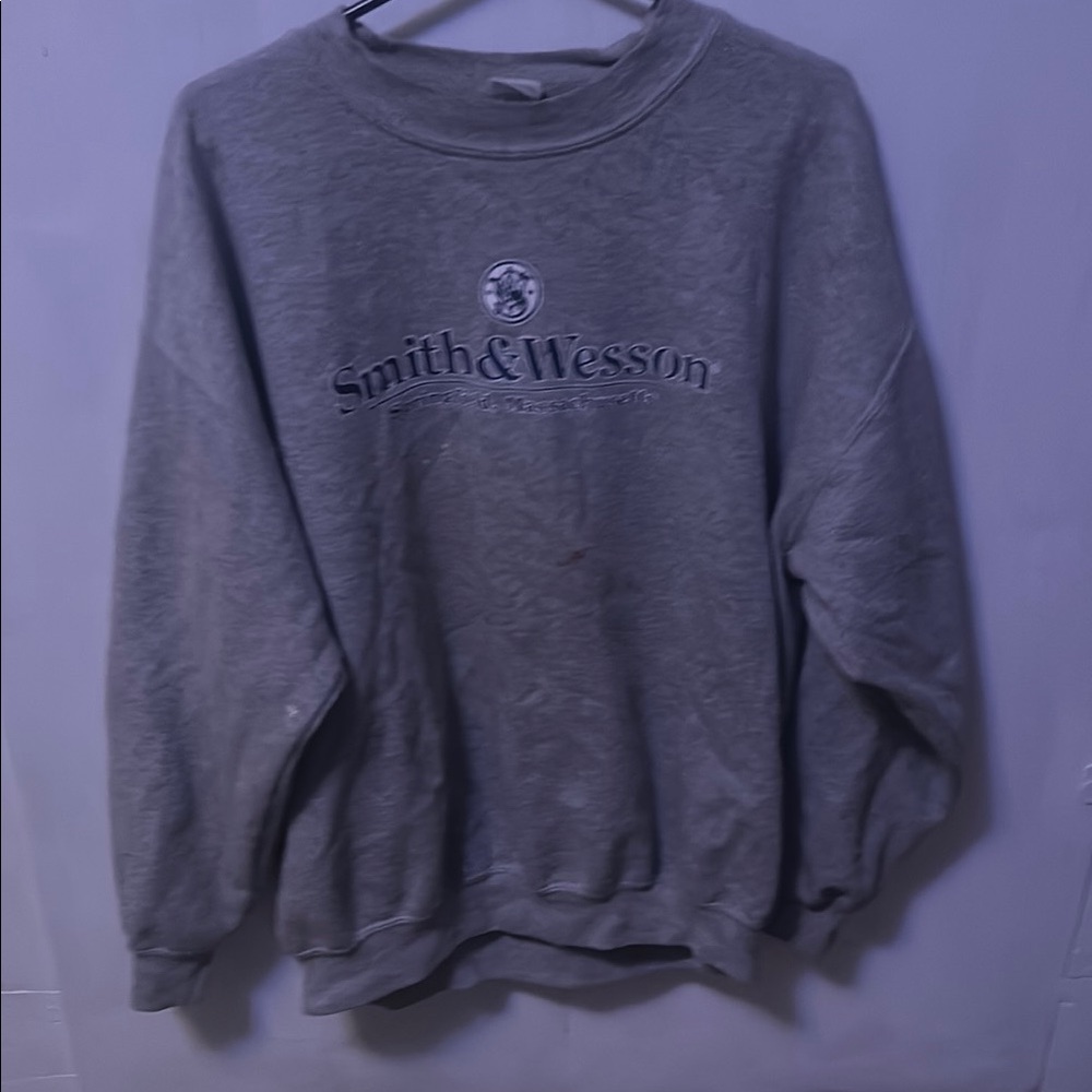 Gildan Gray Crewneck Sweater Soft Casual Wear